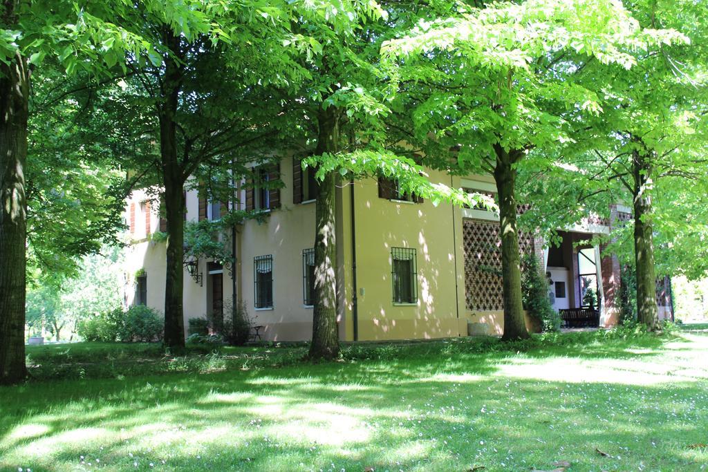 Corte Ginepro Roncoferraro Exteriér fotografie